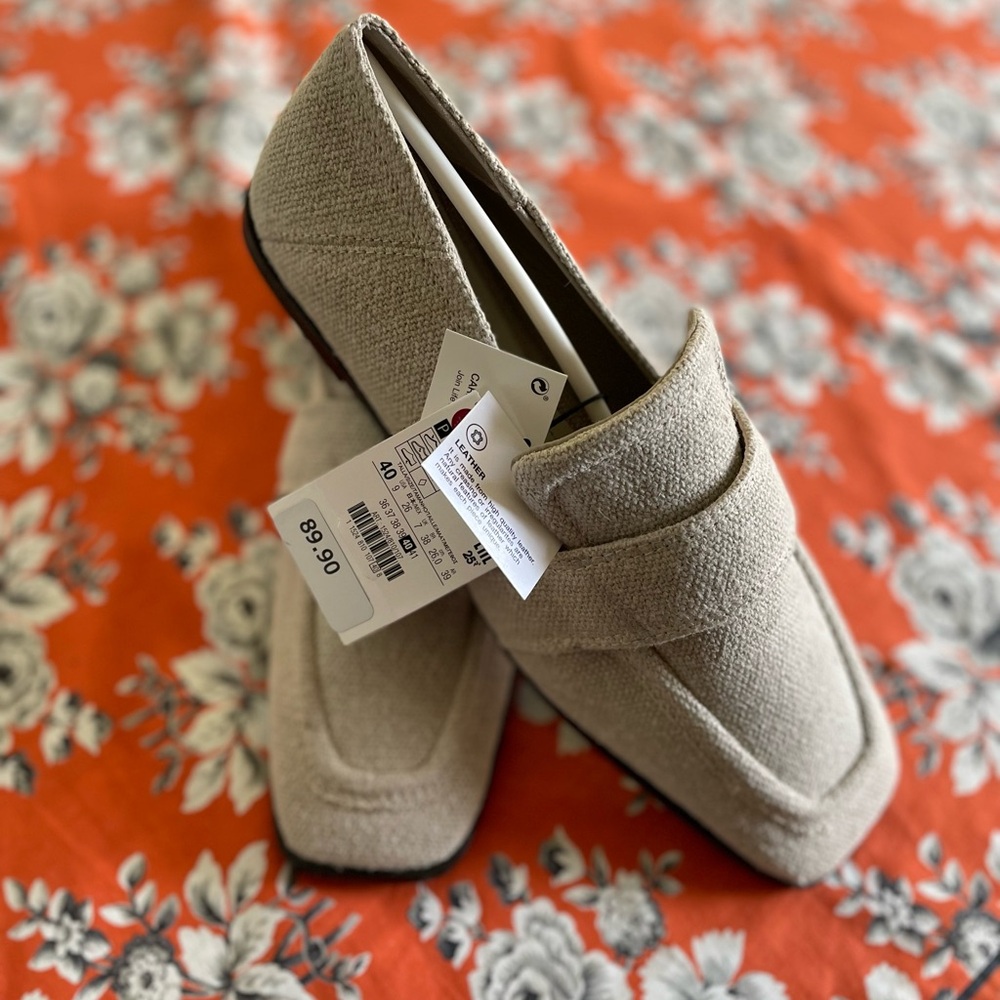 ZARA Greige Linen Loafers, NWT